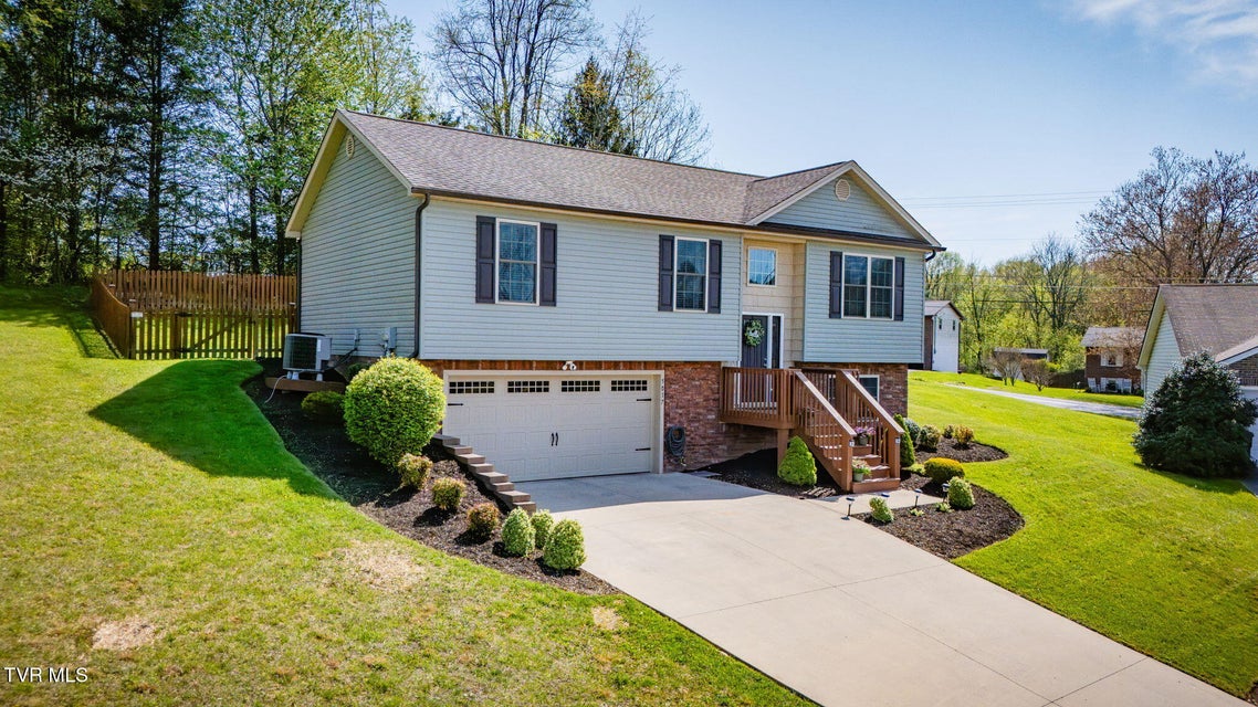 Photo #3: 5017 Aberlea Place