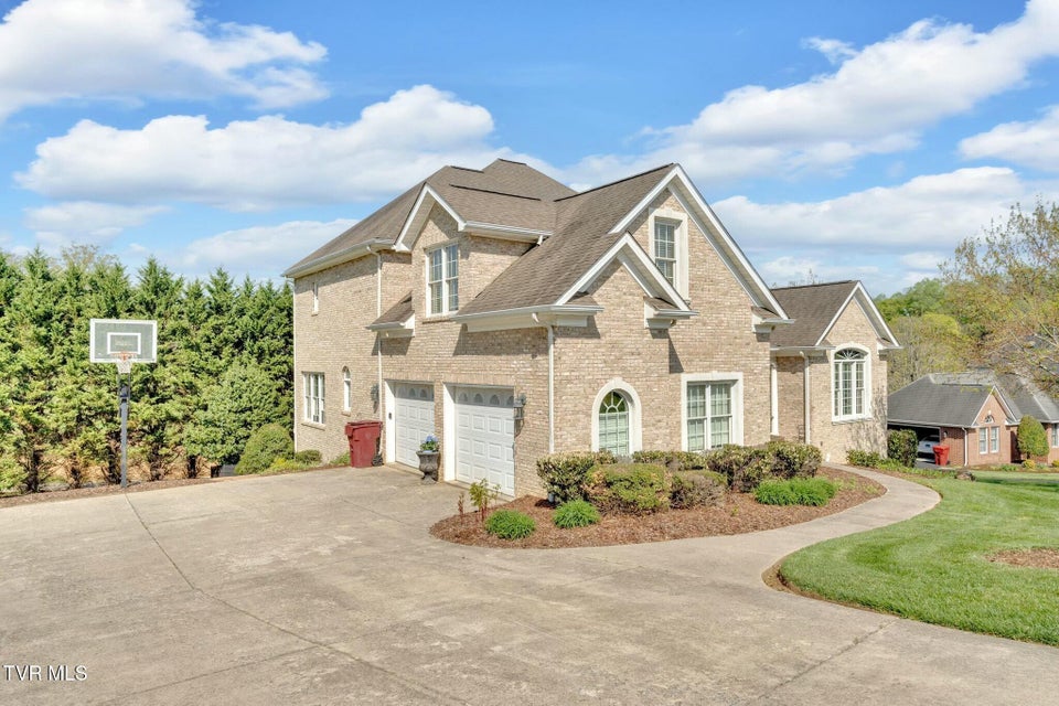 Photo #2: 108 Ridgetop Drive Drive