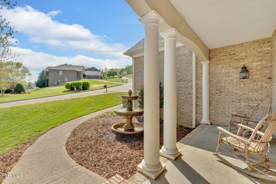 Photo #3: 108 Ridgetop Drive Drive