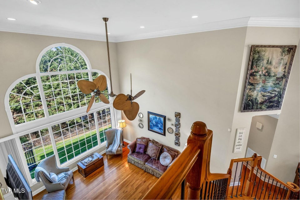Photo #12: 108 Ridgetop Drive Drive