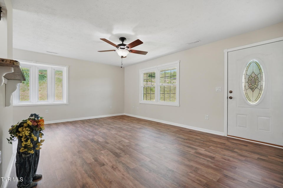 Photo #6: 536 Chadwell Road