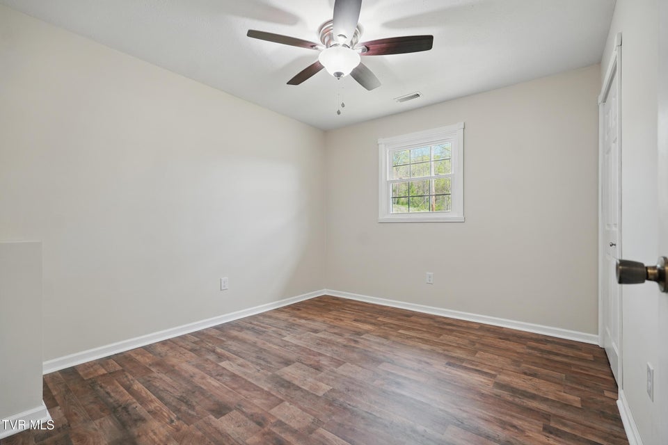 Photo #16: 536 Chadwell Road