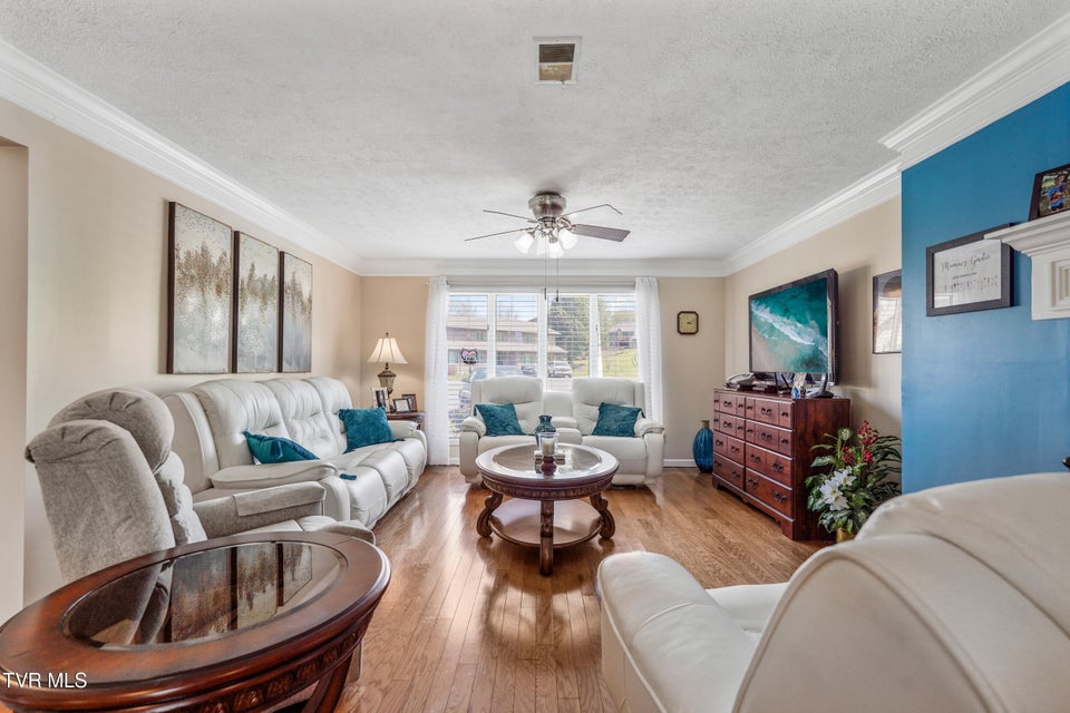 Photo #7: 655 Fox Meadow Road