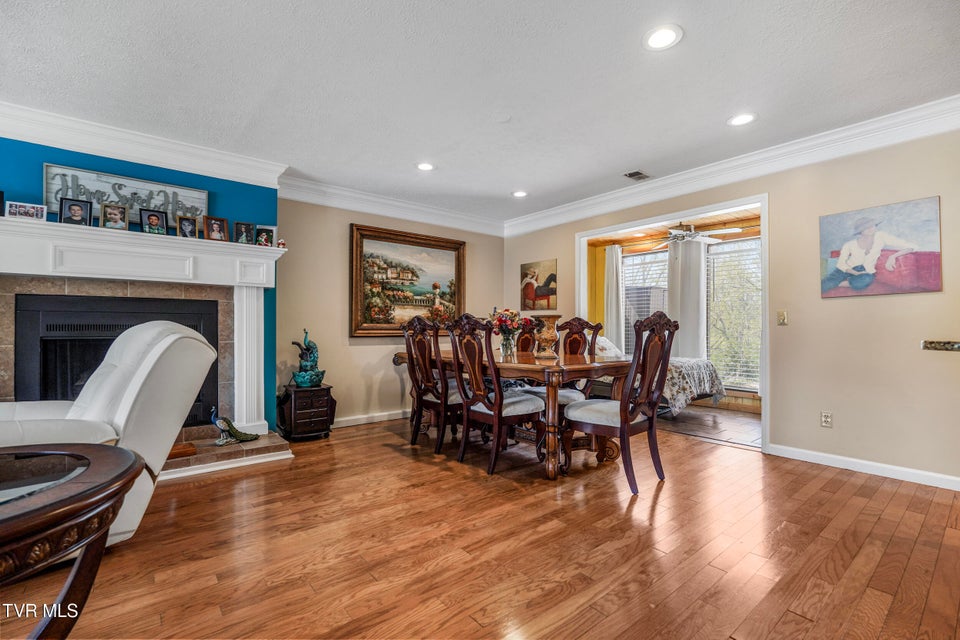 Photo #9: 655 Fox Meadow Road