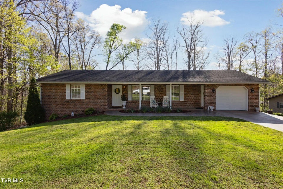 Photo #3: 80 Noellwood Drive