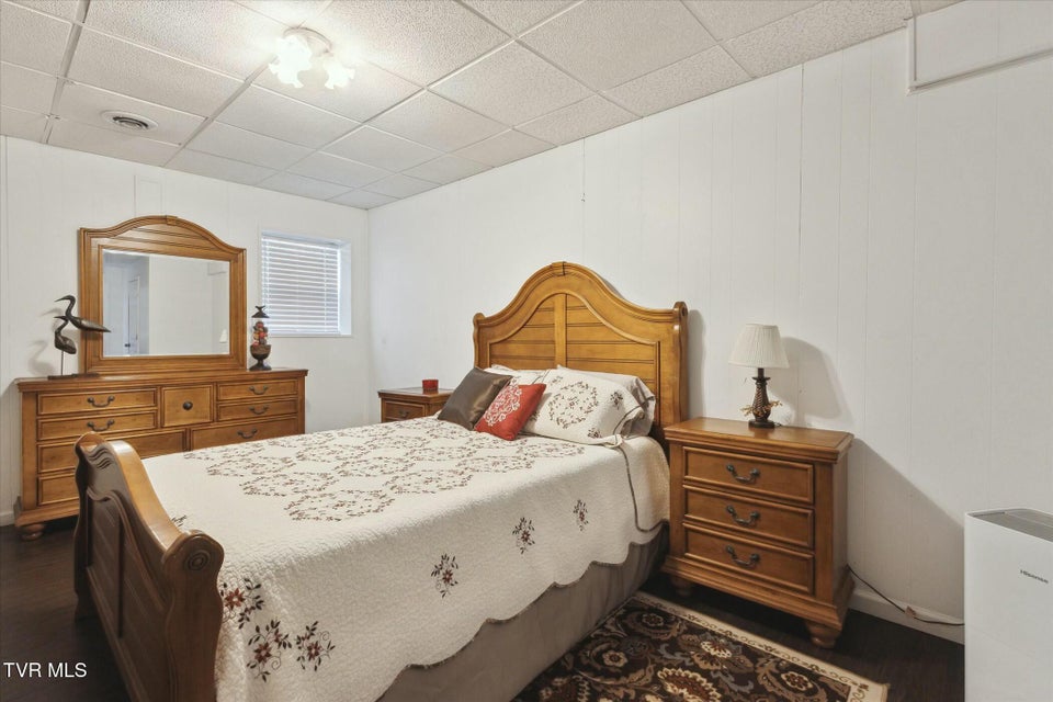 Photo #28: 80 Noellwood Drive
