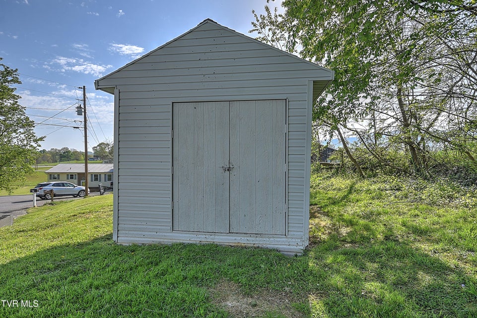 Photo #38: 133 Dillow Hill Drive