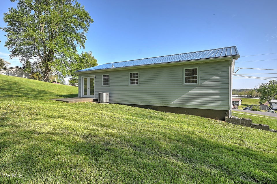 Photo #40: 133 Dillow Hill Drive