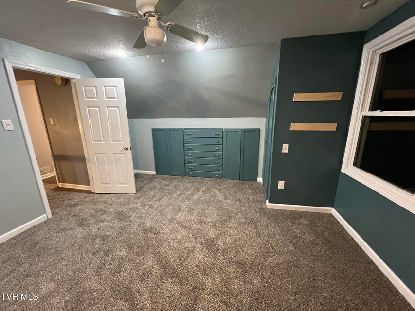 Photo #22: 4004 Lakeland Drive