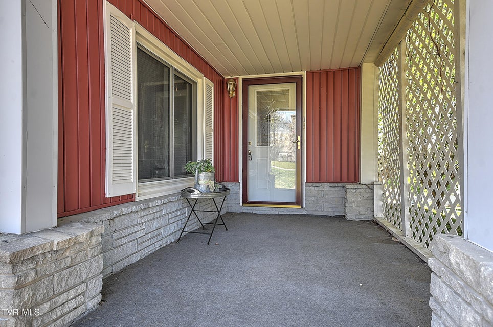 Photo #9: 2638 Anderson Street