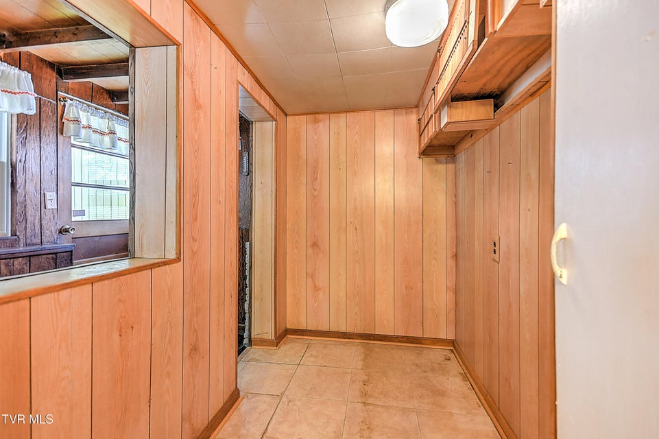 Photo #32: 2638 Anderson Street