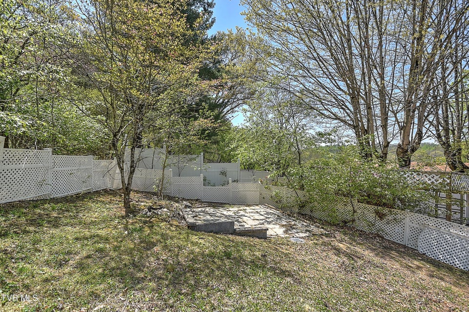 Photo #48: 2638 Anderson Street
