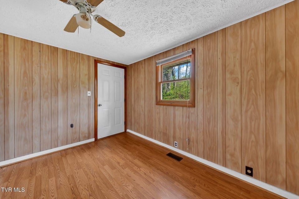 Photo #13: 110 Gouge Lane