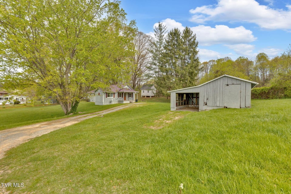 Photo #34: 110 Gouge Lane