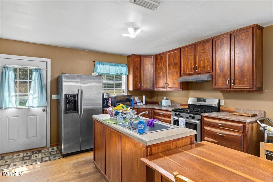 Photo #6: 1102 Foxhound Hills Circle