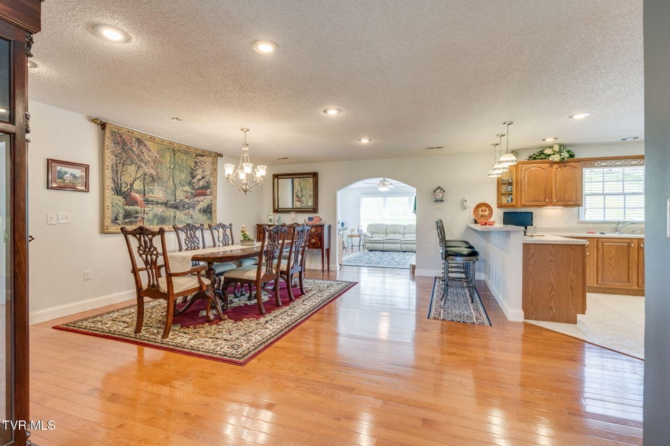 Photo #7: 1286 Derick Pvt Drive
