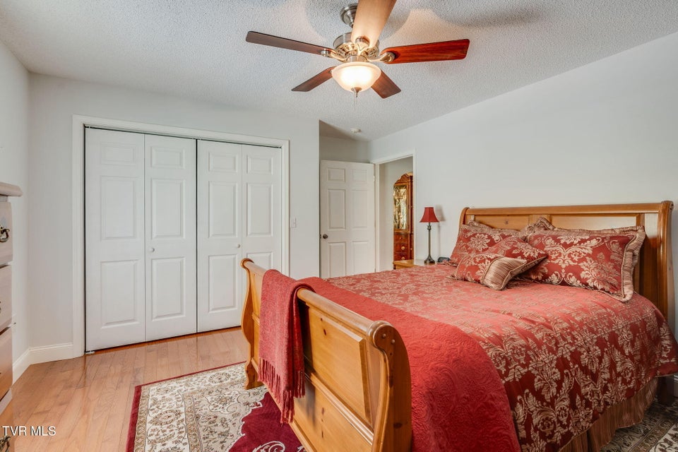 Photo #32: 1286 Derick Pvt Drive