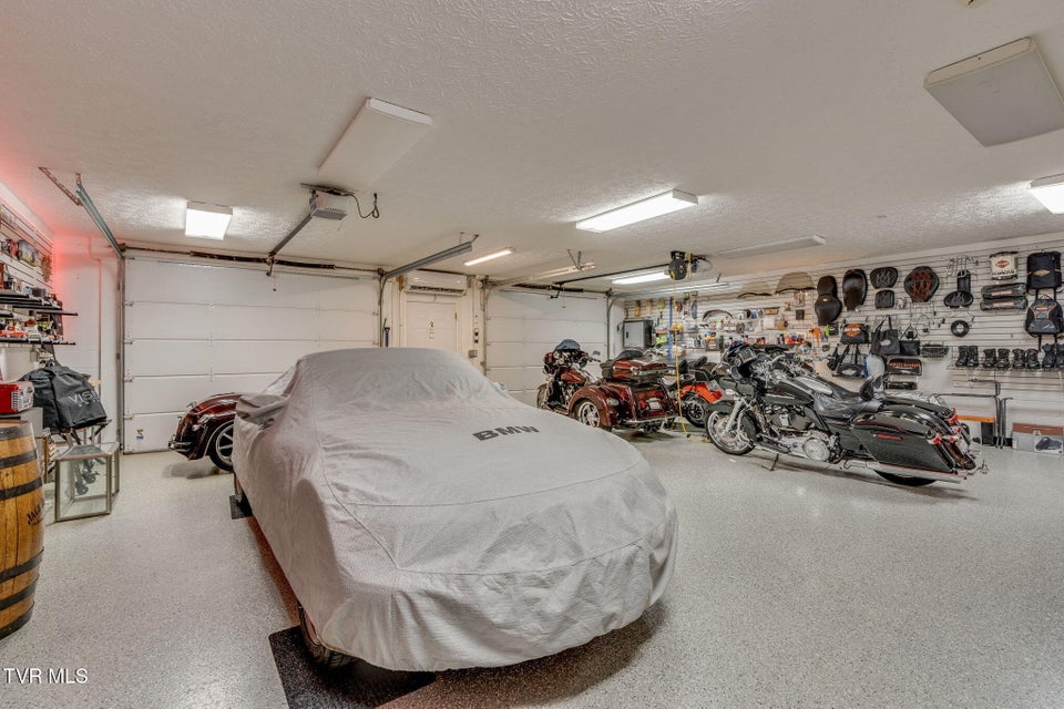 Photo #45: 1286 Derick Pvt Drive