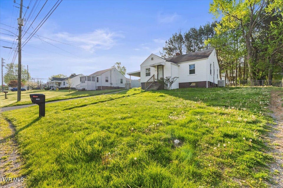 Photo #3: 2510 Shelby Street
