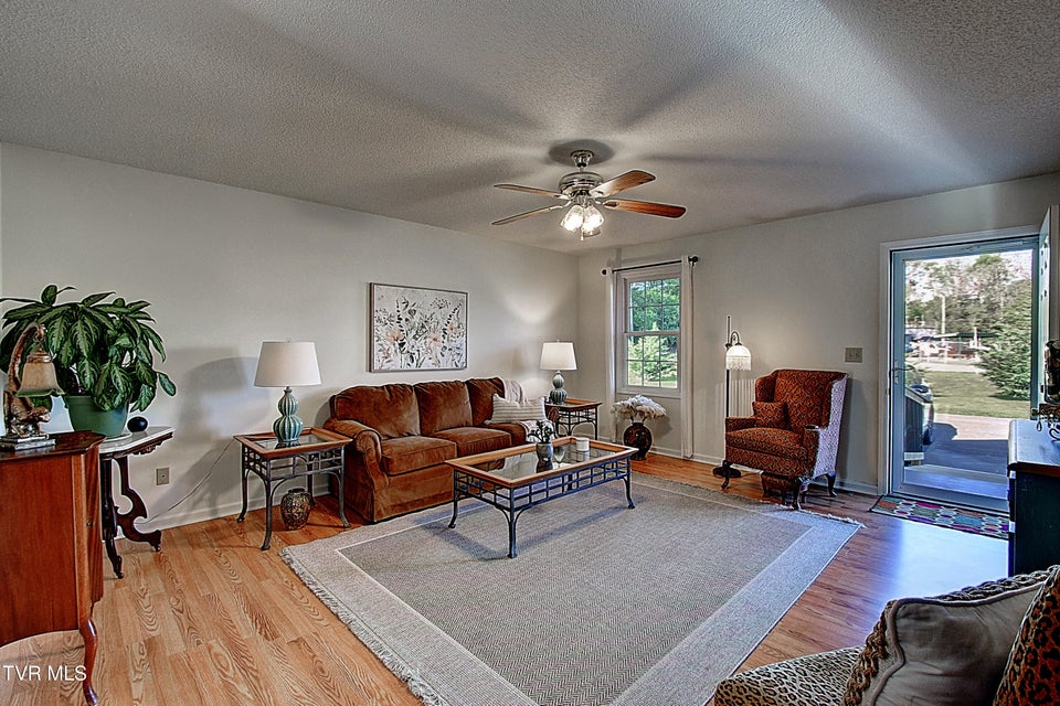 Photo #7: 704 Hickory Street