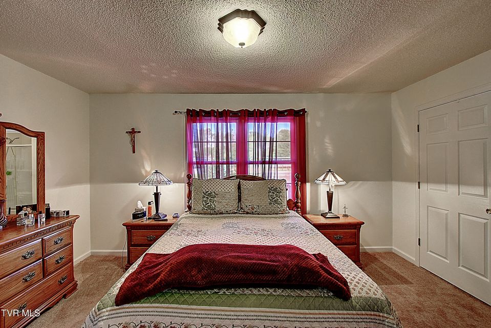 Photo #16: 704 Hickory Street