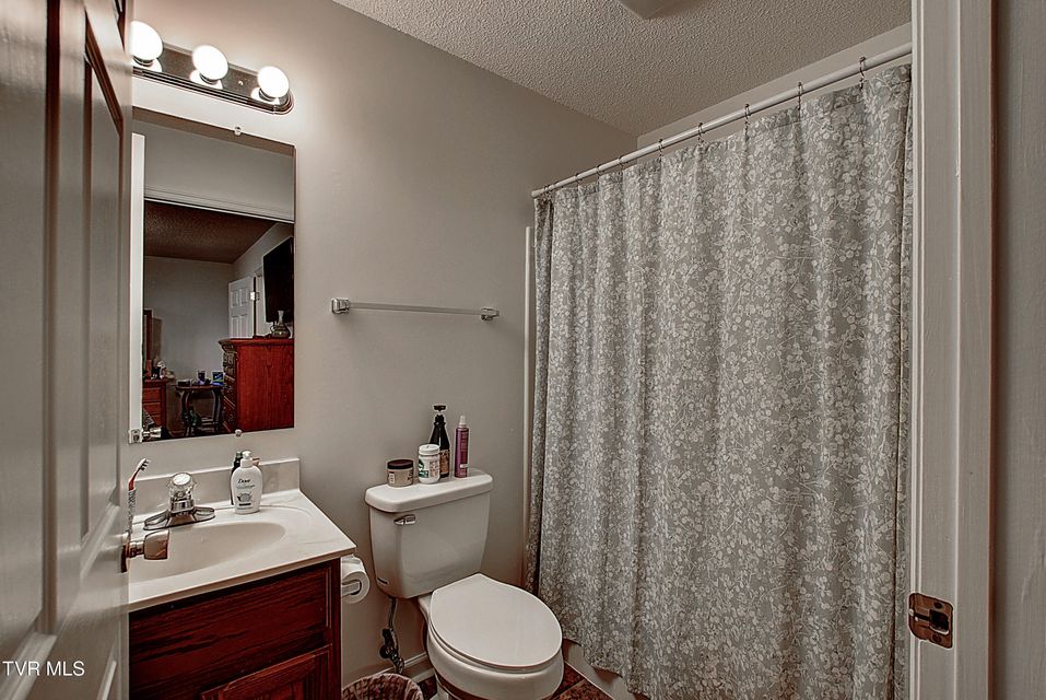 Photo #18: 704 Hickory Street