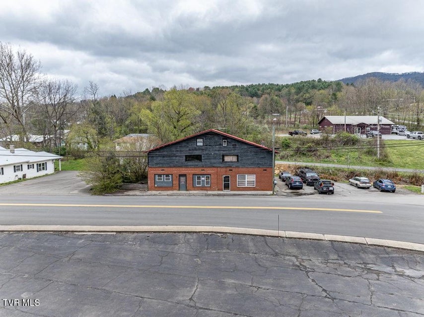 Photo #6: 611 Church Street