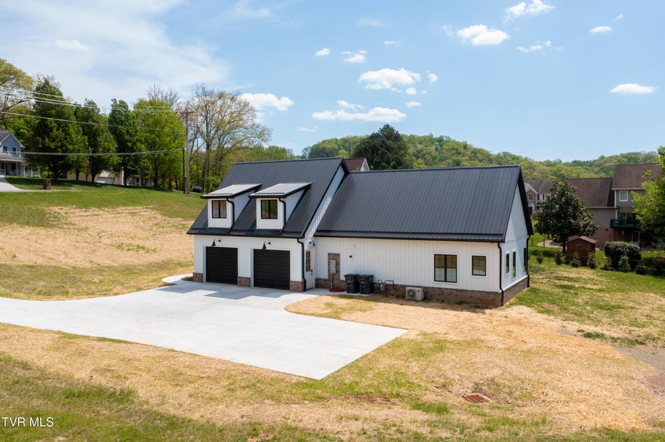 Photo #53: 3832 Lake Valley Drive