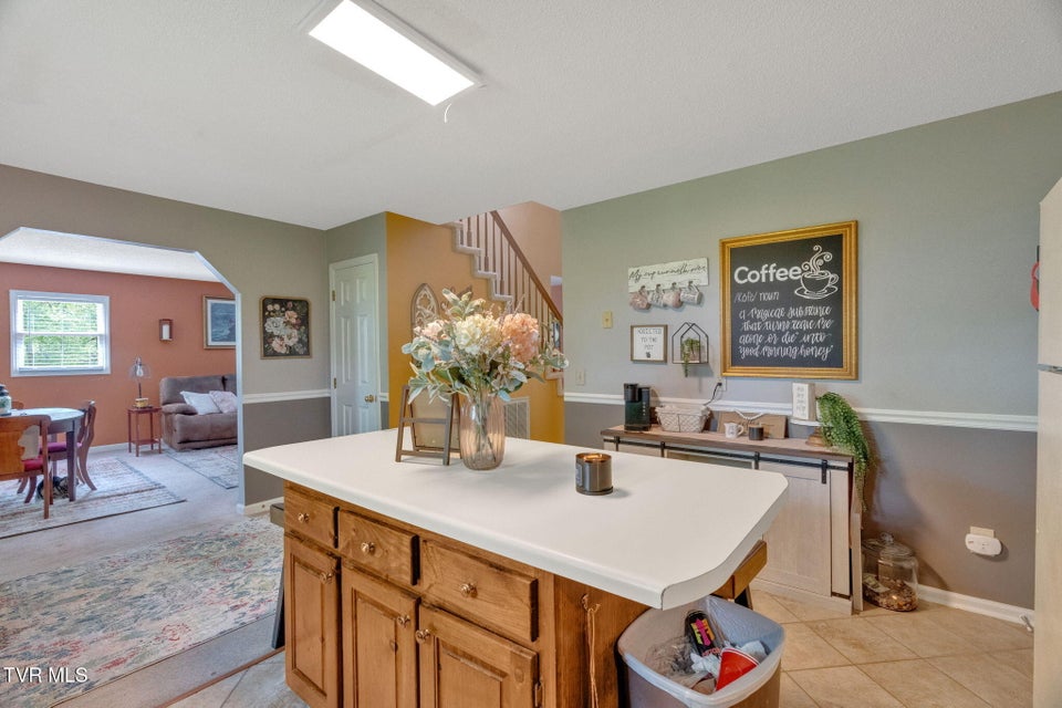Photo #9: 3943 Bagwell Street