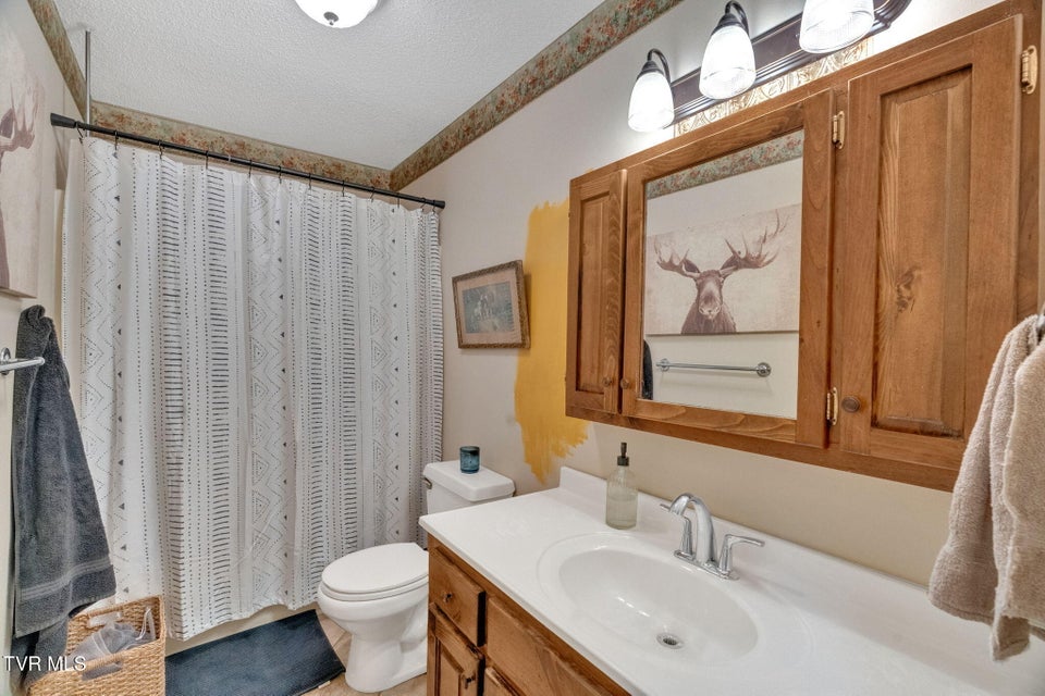 Photo #18: 3943 Bagwell Street