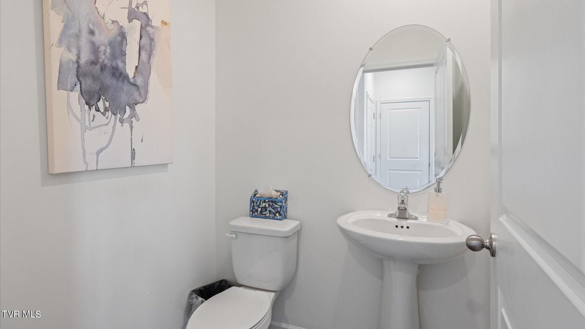 Photo #4: 809 Pinhoti Street