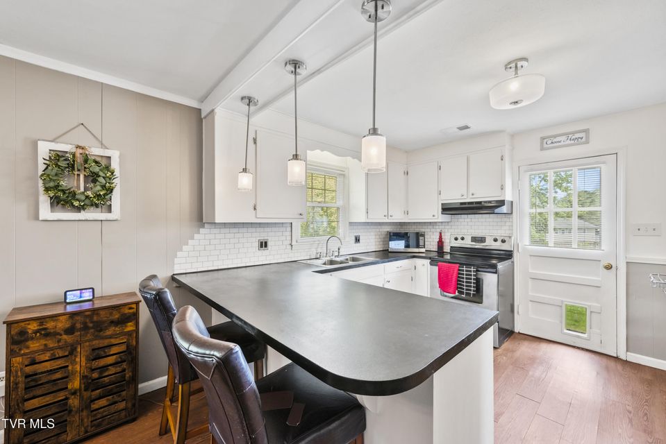 Photo #10: 7357 White Pine Circle