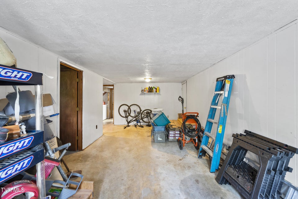 Photo #31: 7357 White Pine Circle