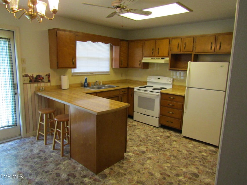 Photo #11: 403 Morningside Drive