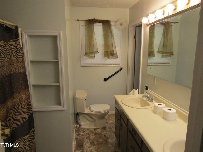 Photo #14: 403 Morningside Drive