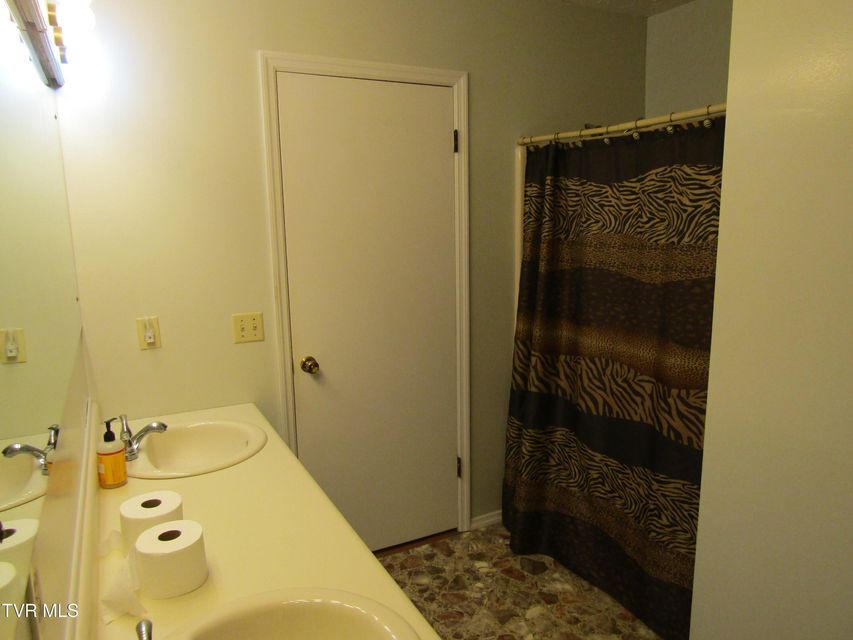 Photo #15: 403 Morningside Drive