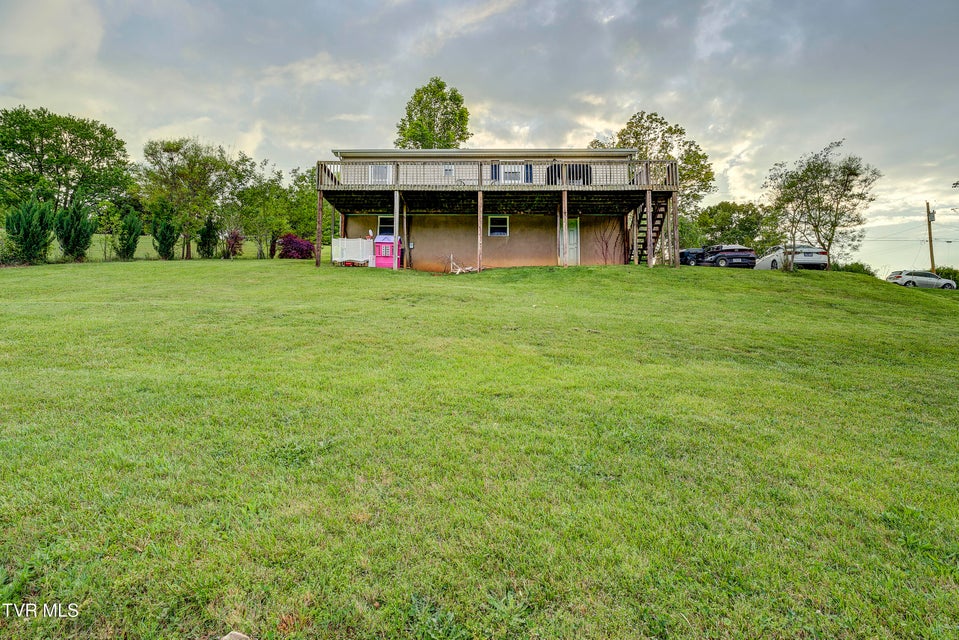 Photo #4: 945 Choctaw Drive