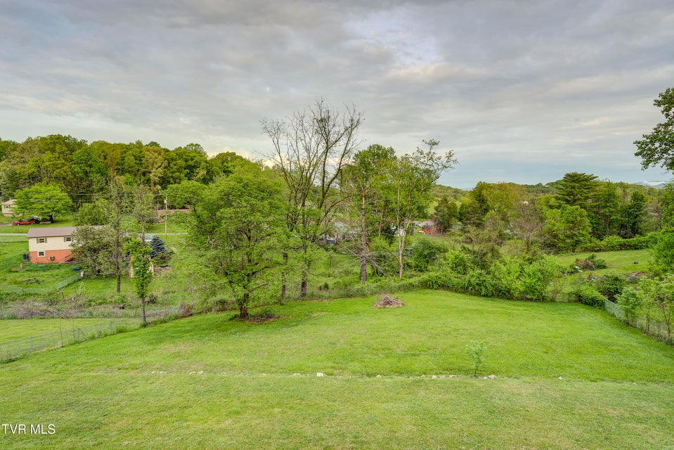 Photo #7: 945 Choctaw Drive