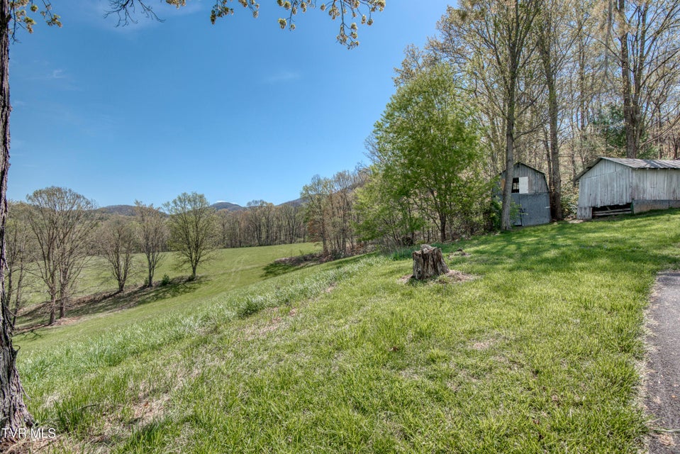 Photo #6: 324 Mill Creek Rd Road
