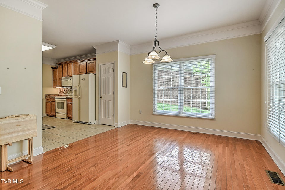 Photo #15: 1736 Blakewood Court