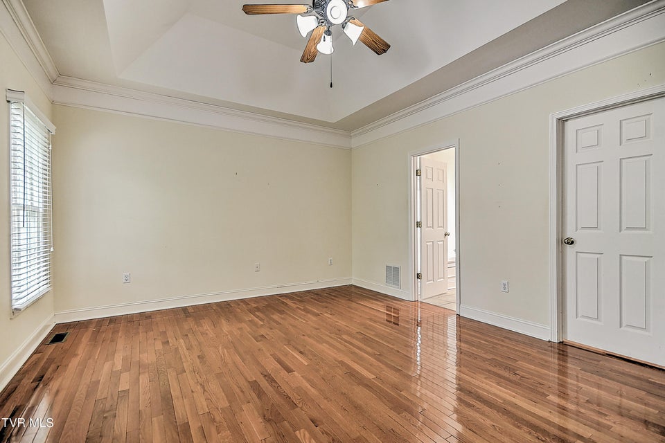 Photo #27: 1736 Blakewood Court