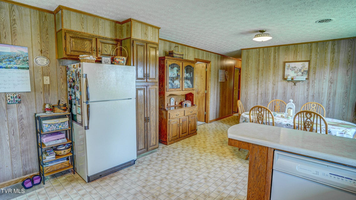 Photo #11: 683 Ridge Road