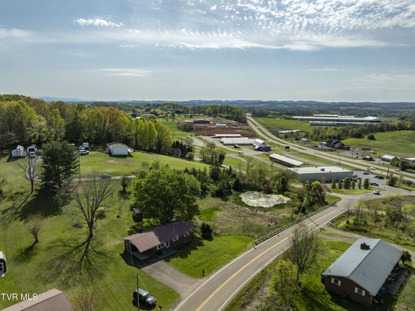 Photo #40: 133 Telford Road