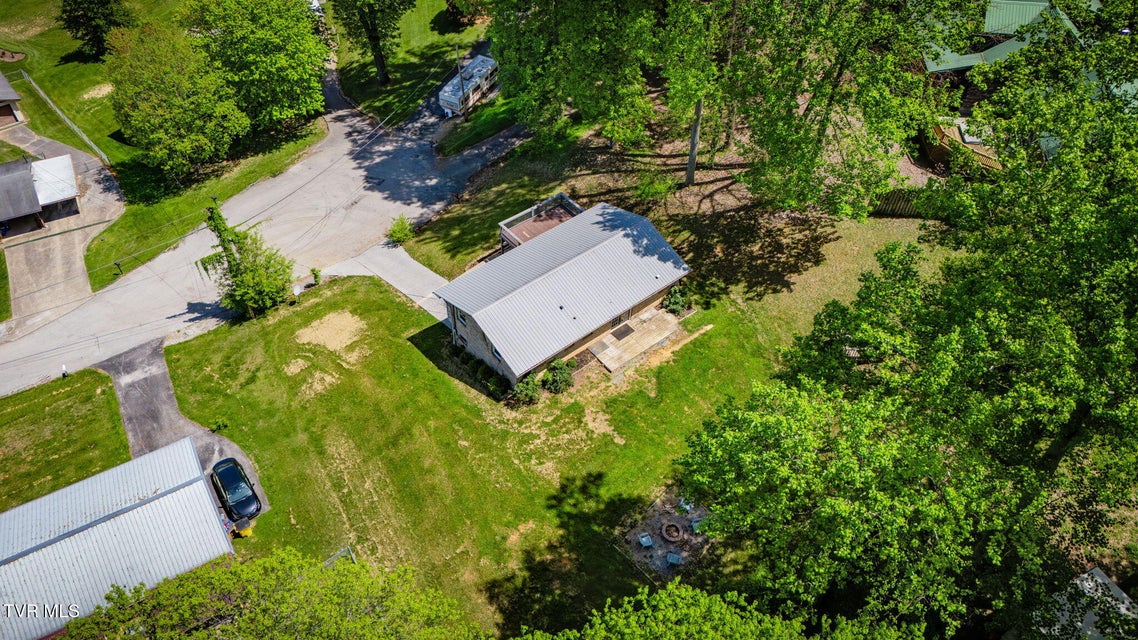 Photo #38: 112 Fairwood Street