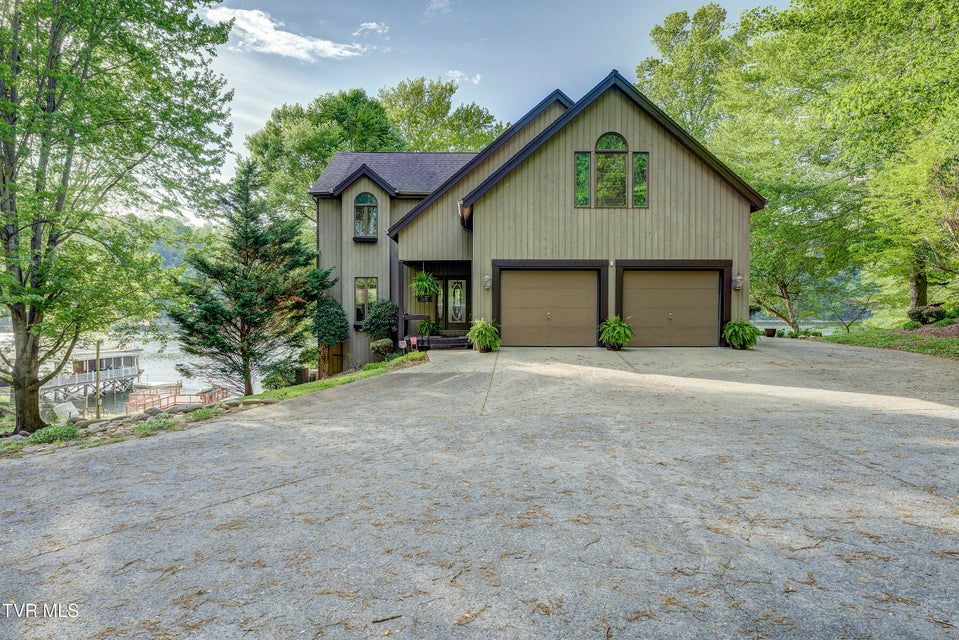 Photo #2: 768 Lake Point Drive