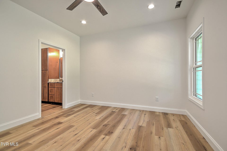 Photo #28: 703 Swadley Road