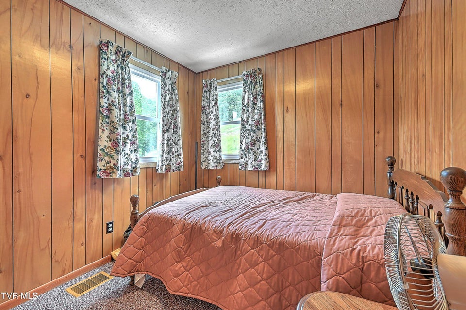 Photo #18: 289 Hilton Road