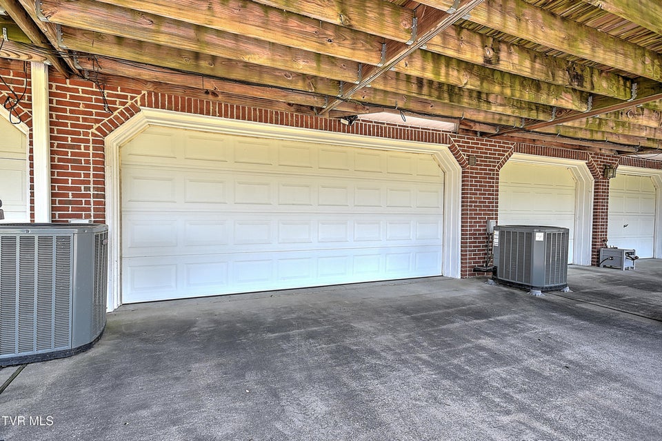 Photo #39: 127 Eagle View Pvt Drive