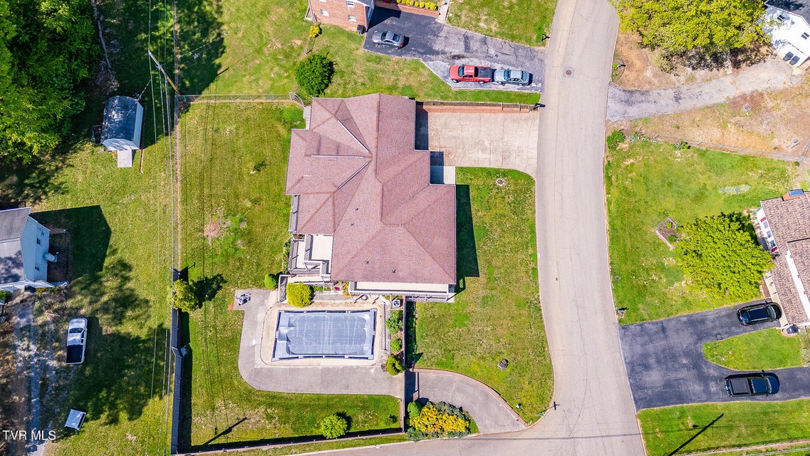 Photo #3: 1853 Midview Street