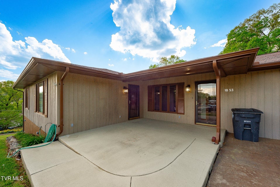 Photo #7: 1853 Midview Street